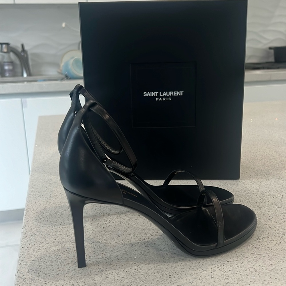 Saint Laurent heels YSL Black